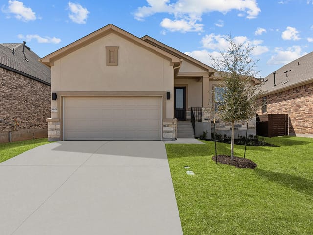 8408 Bouvreuil Dr