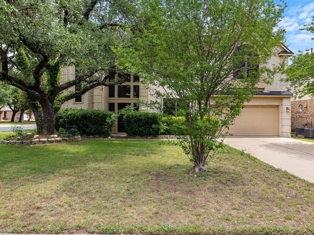 8410 Cambria Dr