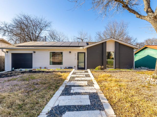 8410 Romney RD