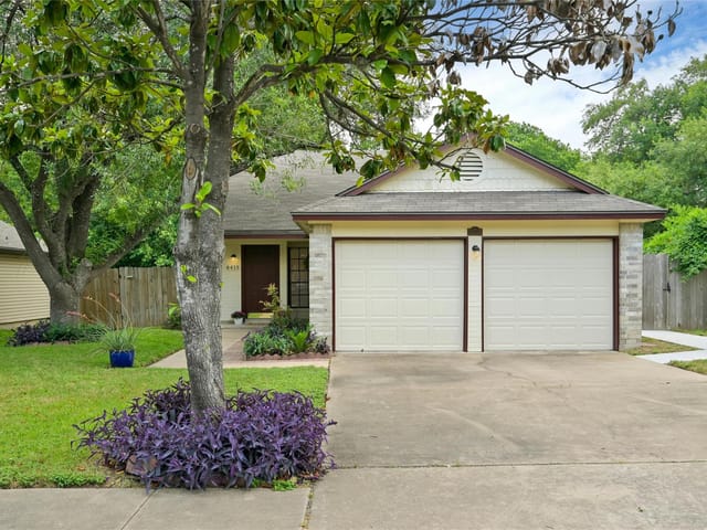 8415 Cockney Dr