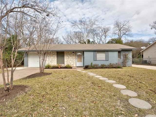 8416 Briarwood Ln
