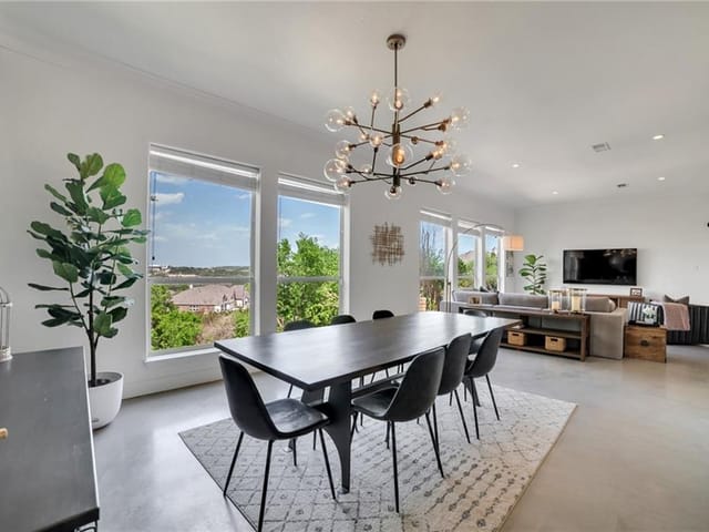 8422 Red Willow Dr
