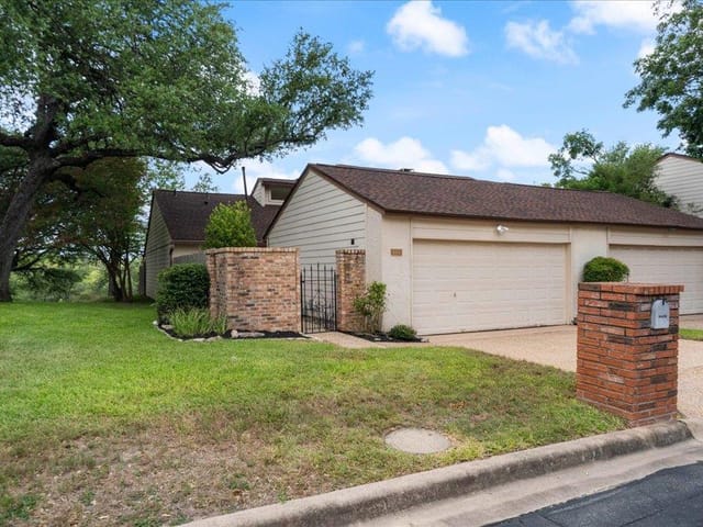 8432 Antero Dr