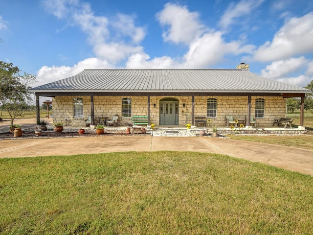 8500 Rosanky Rd
