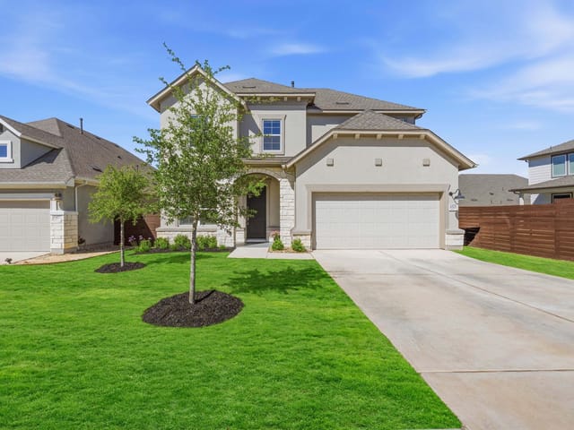 8501 Bouvreuil Dr