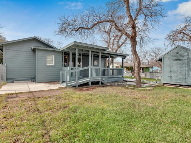 8503 Rosemary LN