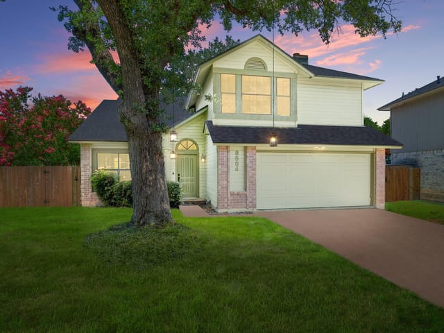 8504 Tad Park CV