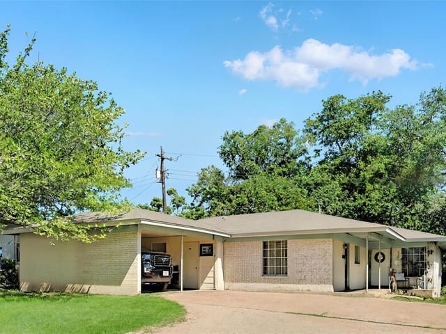 8508 Dryfield DR