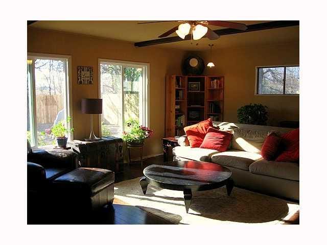 8508 Putnam Dr