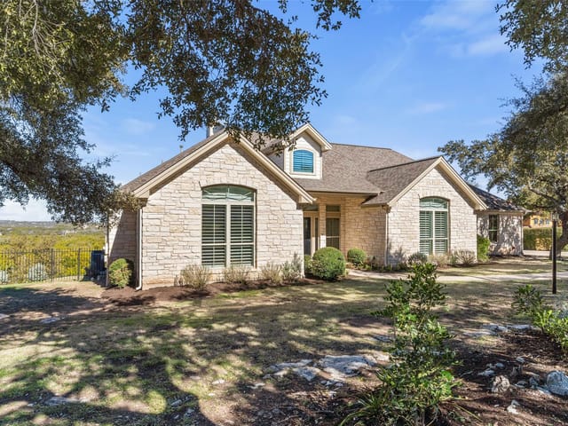8510 Blazyk DR