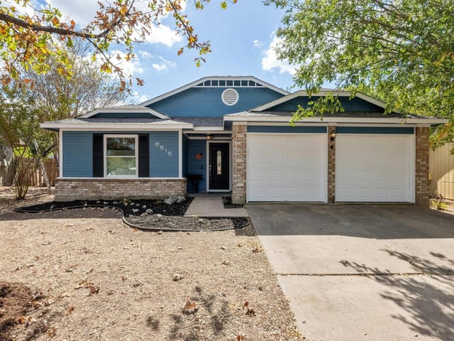 8515 Cornwall Dr