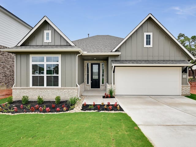 8516 Grenadier Dr