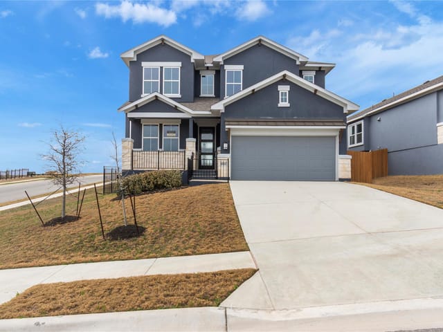 8516 Red Bottle Brush RD