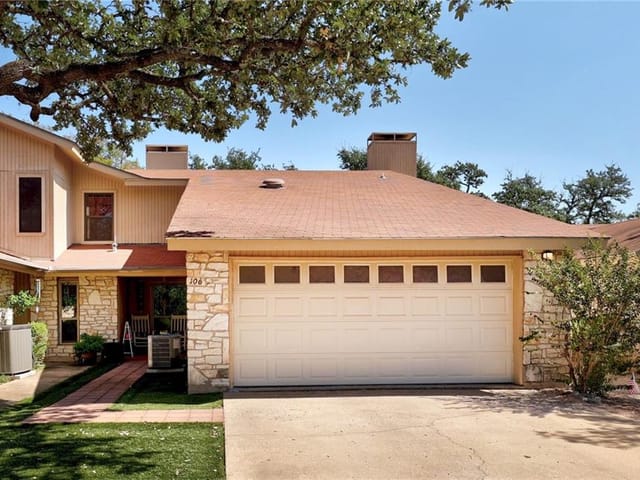 8518 Fathom Cir Unit #106
