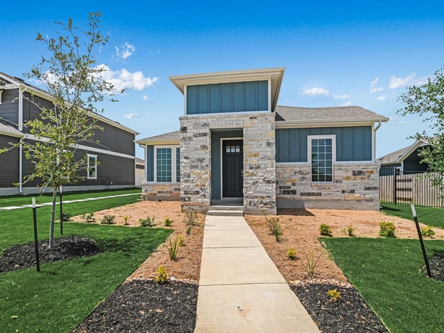 8519 Dongan DR