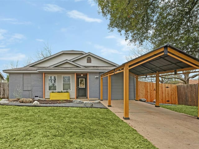 8527 Cornwall Dr