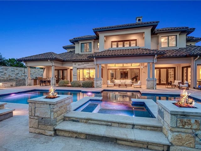8532 Calera Dr