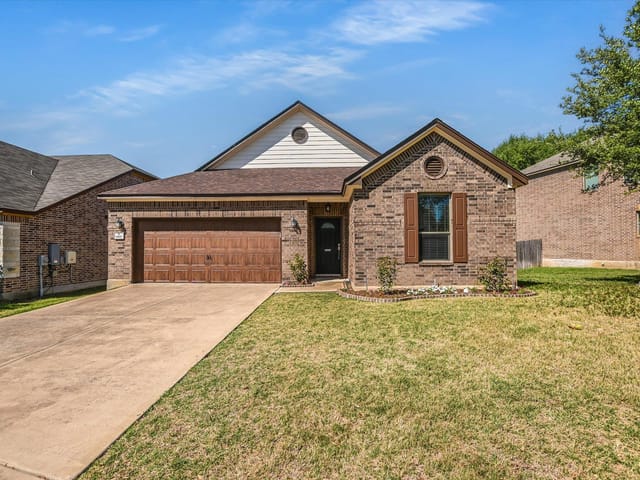 860 Water Hyacinth Loop