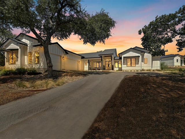 8601 Bear Creek Dr