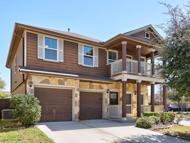8601 Rock Pigeon DR