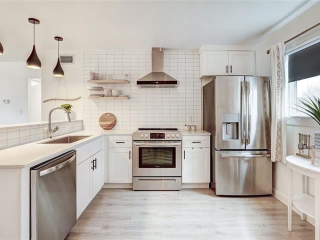 8605 Putnam Dr Unit #101