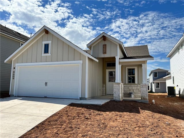 8609 Cumbrae Ln