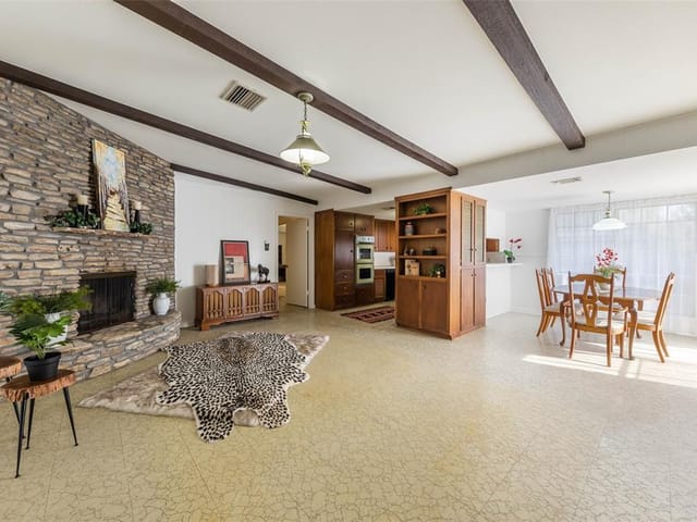 8609 Donna Gail Dr