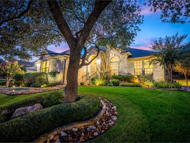 861 Santa Cruz Ln