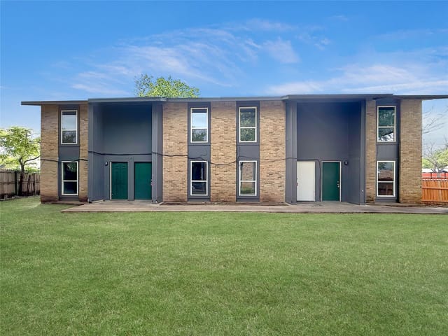 8611 Putnam Dr Unit #104