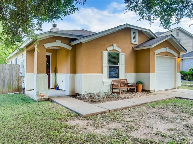 8613 Claude Ct