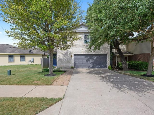 8614 Davis Oaks Trl