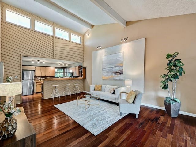 8615 Putnam Dr Unit #D