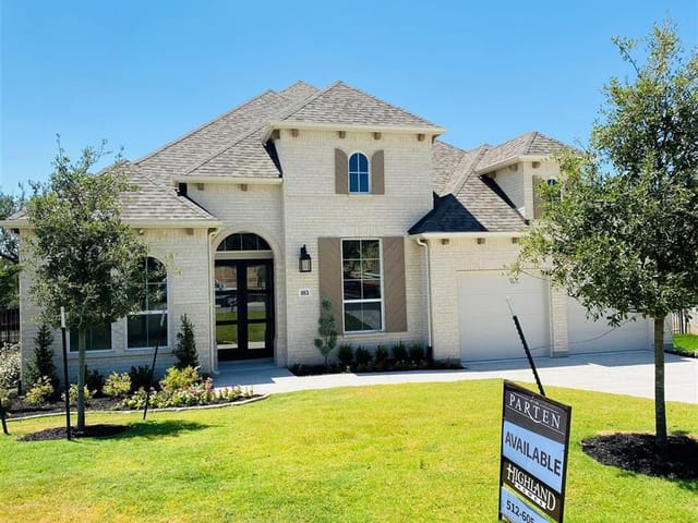 863 Pear Tree Ln