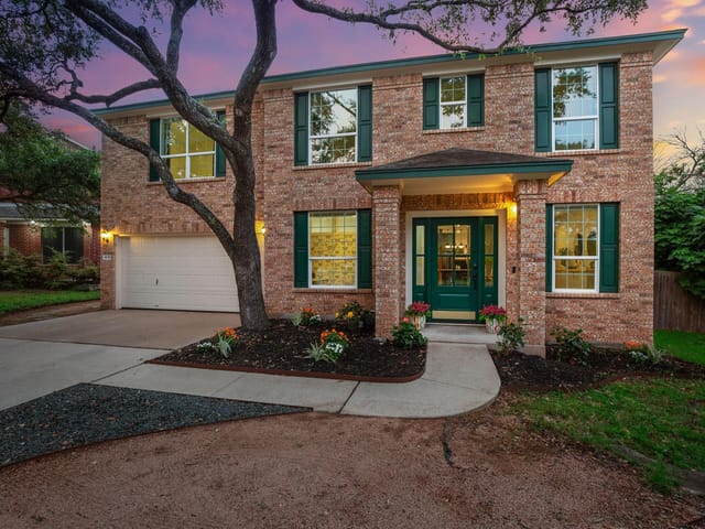8636 Barrow Glen Loop
