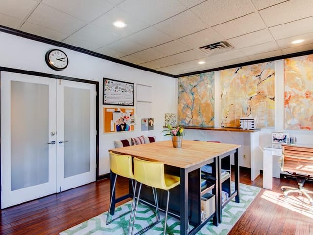 8701 Shoal Creek Blvd Unit #D302 & D304