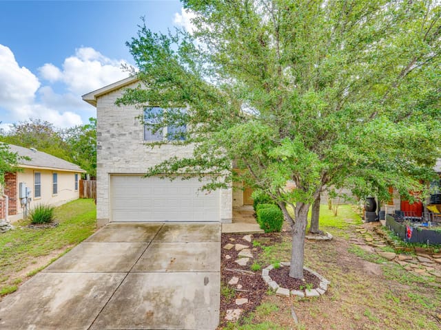 8705 Davis Oaks TRL