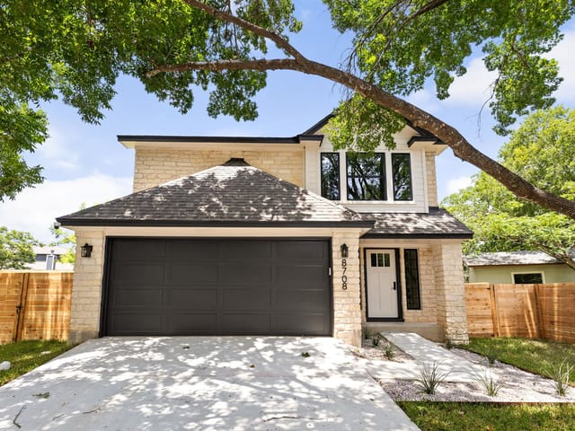 8708 Cretys CV - front exterior - Luxury home in Cherry Creek Sec 09-A, Austin, TX