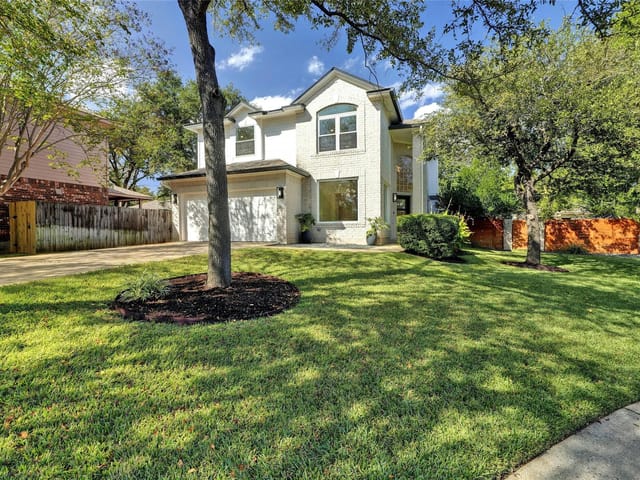 8708 Puckett Ct