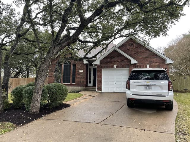 8712 Clarion Ct