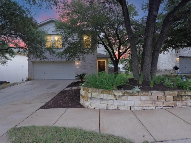 8716 Davis Oaks TRL