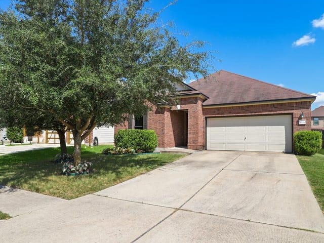 8721 Panadero Dr