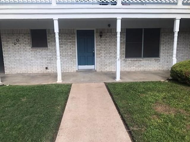 8730 N Mopac Expy Unit #107