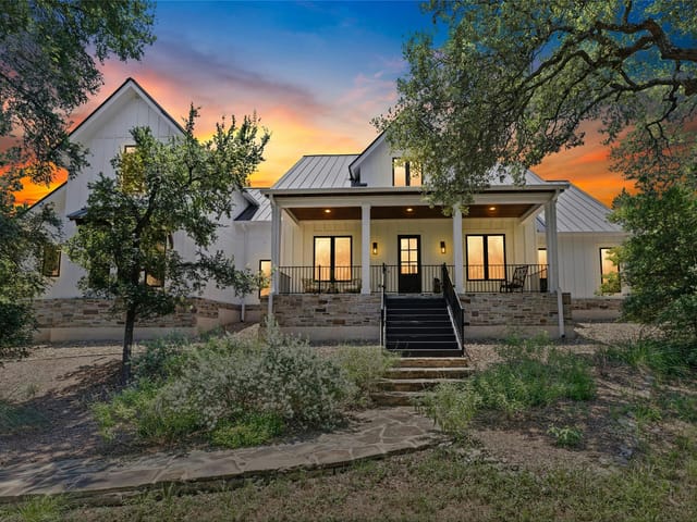 8751 Bear Creek Dr