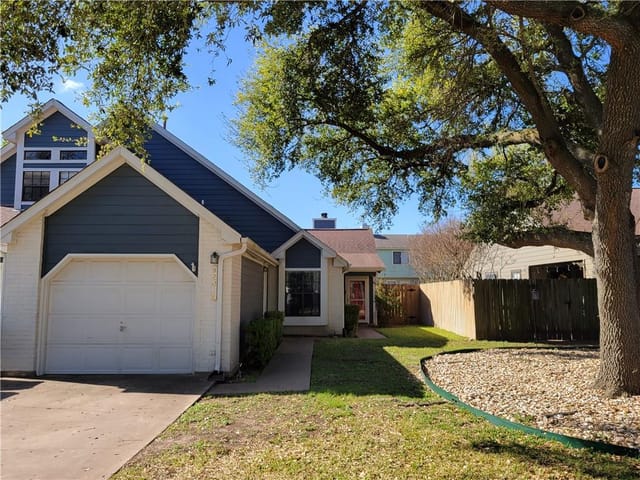 8801 Cainwood Ln Unit #B