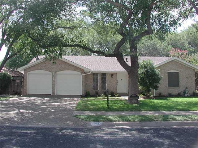 8801 Dawnridge CIR