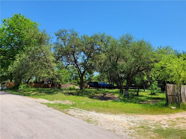8801 High Valley Rd