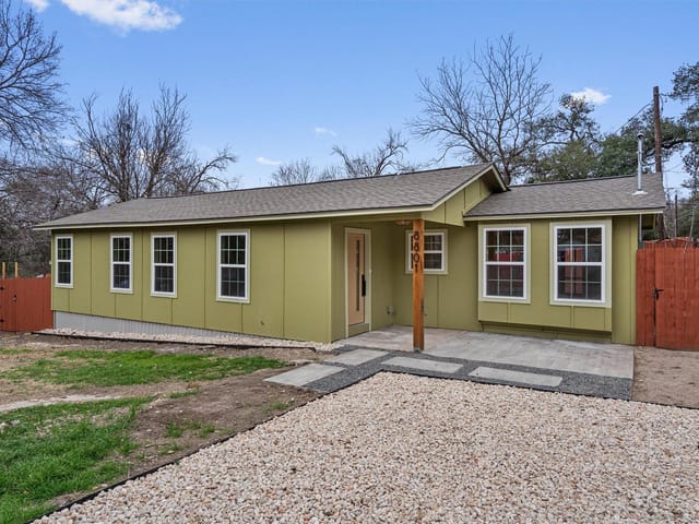 8801 Little Walnut Dr
