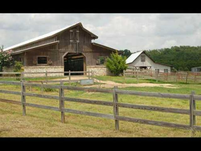 8801 Madrone Ranch TRL