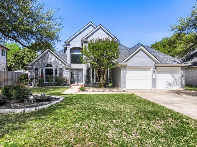 8802 Fritsch DR