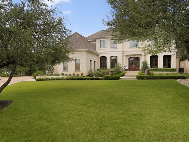 8802 Smoketree Cv